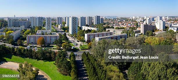 photography from uav - seine st denis photos et images de collection