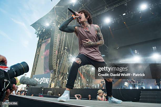 Oliver Sykes from Bring Me the Horizon performs at Rock en Seine on August 27, 2016 in Paris, France.