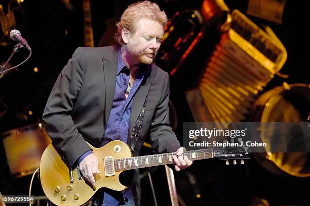 Lee Roy Parnell of Guitar Army performs at The Bombard Theater on August 27, 2016 in Louisville, Kentucky.