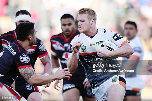 Joel Edwards of the Tigers on the charge during the round 25 NRL match between the New Zealand Warriors and the Wests Tigers at Mount Smart Stadium...