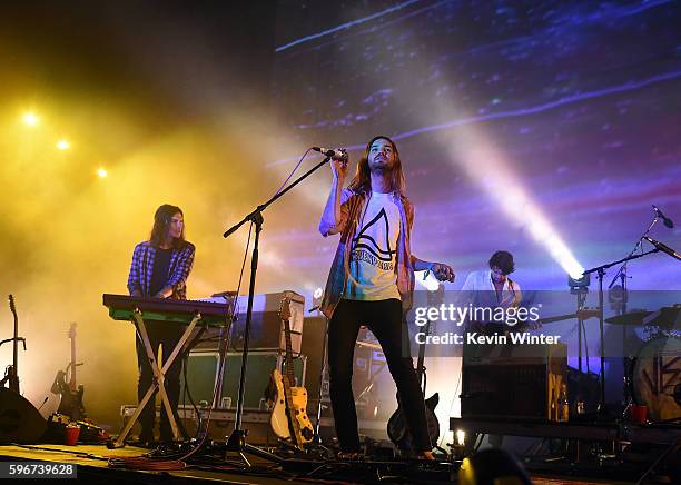 Kevin Simper 453 Dominic Simper Stock Photos, High-Res Pictures, and Images - Getty ...