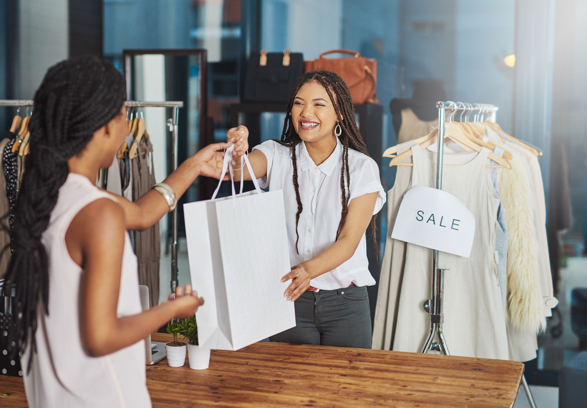 store customer service