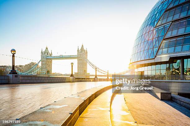 london at sunrise - city hall stock pictures, royalty-free photos & images