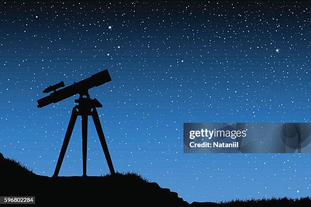 stockillustraties, clipart, cartoons en iconen met astronomical observations - handtelescoop