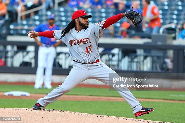 Johnny Cueto Reds Photos and Premium High Res Pictures - Getty Images