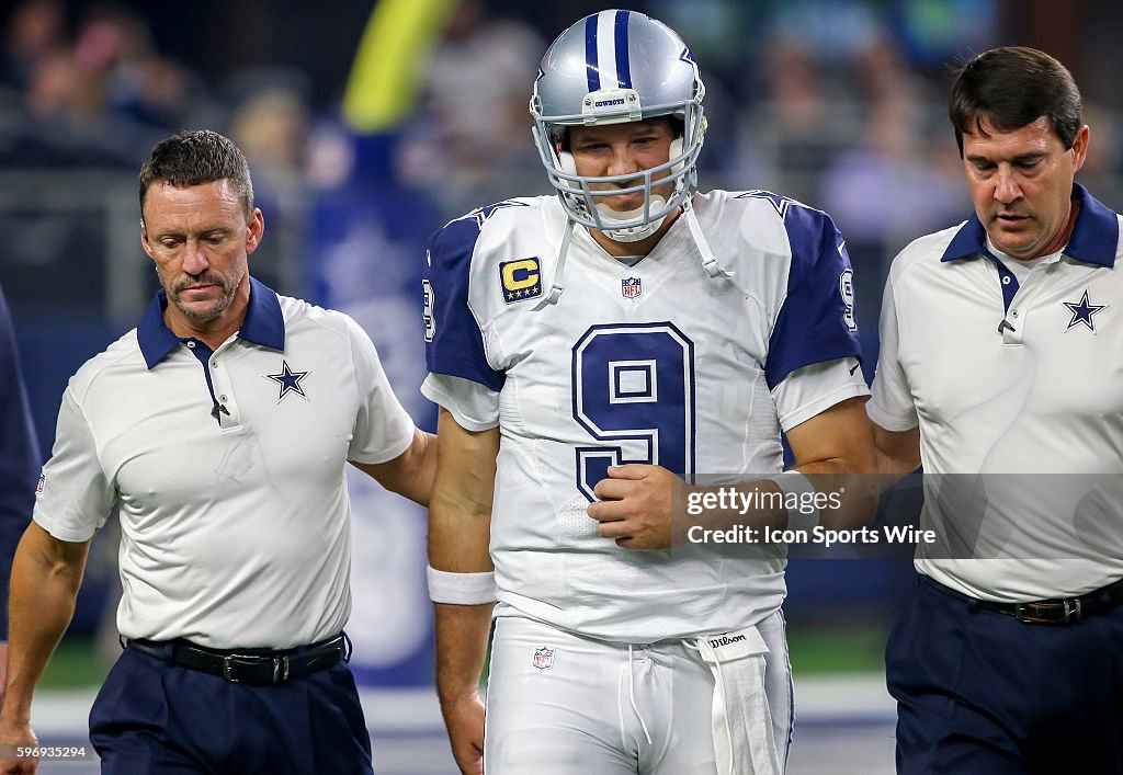 NFL: NOV 26 Panthers at Cowboys