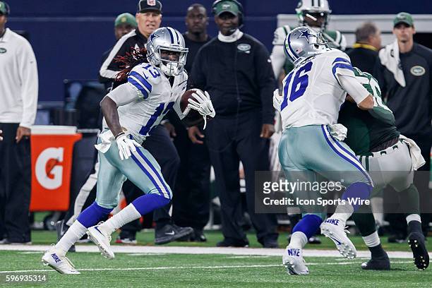 Dallas Cowboys Wide Receiver Lucky Whitehead [13406] looks up field during the NFL regular season game game between the Dallas Cowboys and the New...