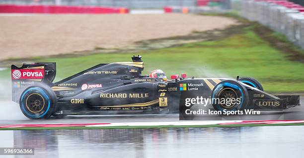 Romain Grosjean FRA driving a Lotus car during the 2015 Formula 1 U.S. Grand Prix Sunday morning practice session at Circuit of the Americas, Austin,...