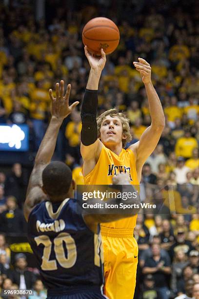 Wichita State Shockers guard Ron Baker during the NCAA Basketball game between the Charleston Souther Buccaneers and the Wichita State Shockers at...