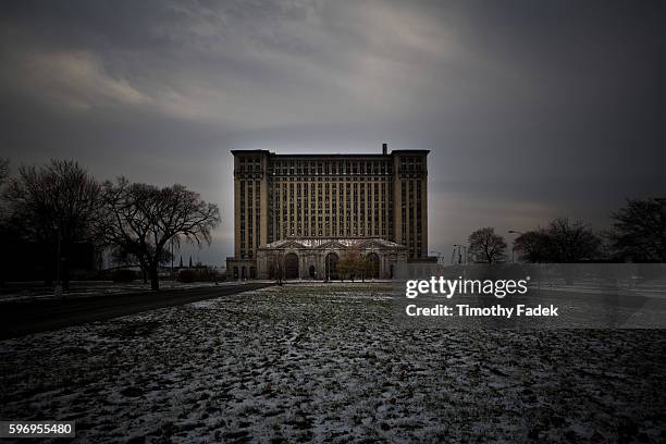 Perfect example of Urban Decay in America known as Detroit's abandoned train station. A.K.A. Michigan Central Station. Michigan Central Station once...