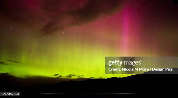aurora australis - southern lights ストックフォトと画像
