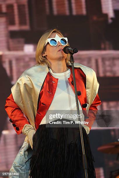 Roisin Murphy performs on the main stage on day three during The Big Feastival at Alex James' Farm on August 28, 2016 in Kingham, Oxfordshire.