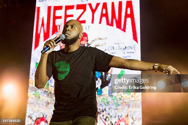 Comedian Mario Pleasant performs during Lil Weezyana at Champions Square on August 27, 2016 in New Orleans, Louisiana.