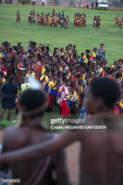 Maidens sing and dance during the annual royal Reed Dance at the Ludzidzini Royal palace on August 28, 2016 in Lobamba, Swaziland. Umhlanga, or Reed...