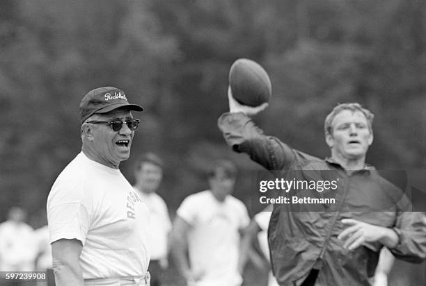 Vince Lombardi returned to the field as an active football coach. Lombardi, who guided the Green Bay Packers to 2 Super Bowl victories but spend last...