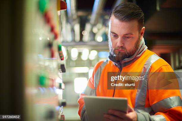 power plant engineer - control room stock pictures, royalty-free photos & images