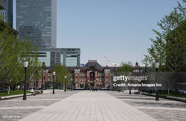 gyoko-street and tokyo station - tokyo station stock pictures, royalty-free photos & images