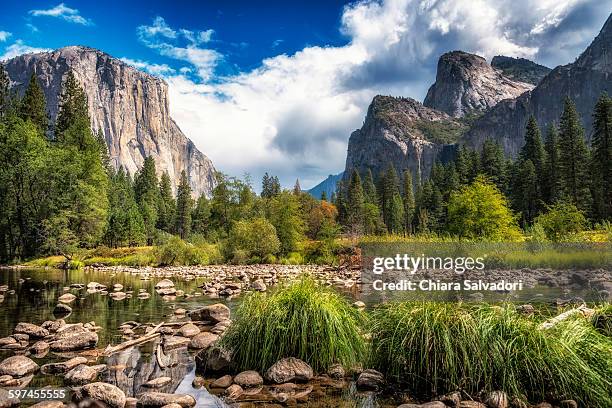 yosemite valley - yosemite national park fotografías e imágenes de stock