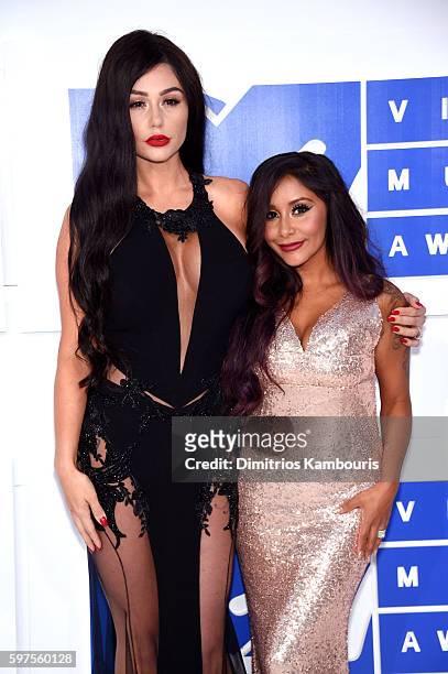 Jenni "JWoww" Farley and Nicole "Snooki" Polizzi attend the 2016 MTV Video Music Awards at Madison Square Garden on August 28, 2016 in New York City.
