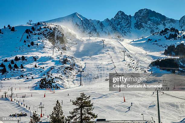 grand valira ski resort in andorra - andorra people stock pictures, royalty-free photos & images