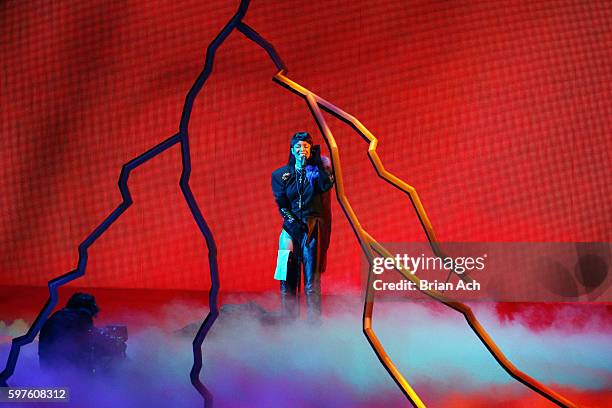 Rihanna performs onstage during the 2016 MTV Video Music Awards at Madison Square Garden on August 28, 2016 in New York City.