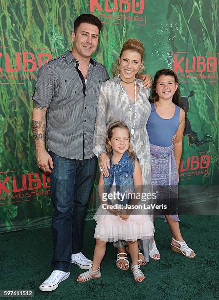 Actress Jodie Sweetin, Justin Hodak and daughters Beatrix Carlin Sweetin Coyle and Zoie Laurel May Herpin attend the premiere of "Kubo and the Two...
