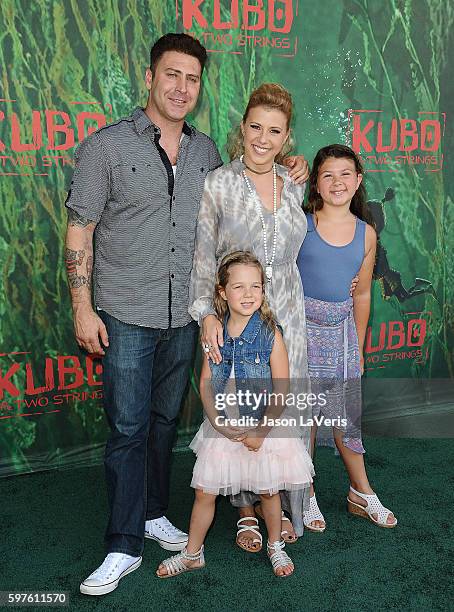 Actress Jodie Sweetin, Justin Hodak and daughters Beatrix Carlin Sweetin Coyle and Zoie Laurel May Herpin attend the premiere of "Kubo and the Two...