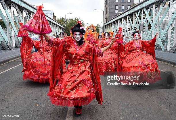 Performers join in the celebrations during the Notting Hill Carnival on August 29, 2016 in London, England. The Notting Hill Carnival has taken place...
