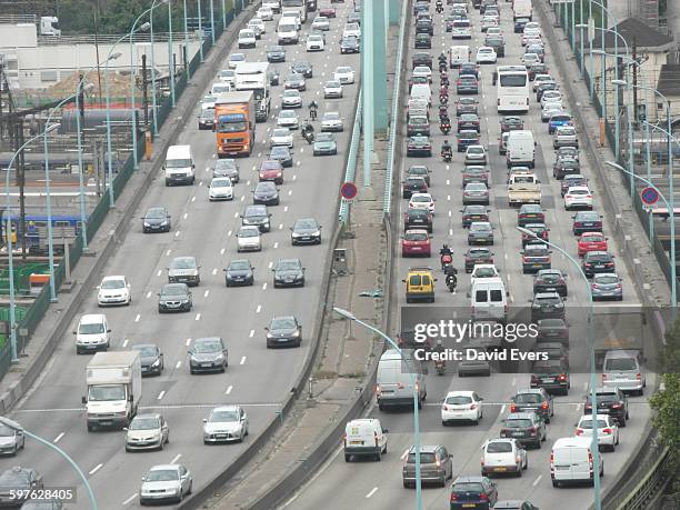 paris ring road - ring road stock pictures, royalty-free photos & images