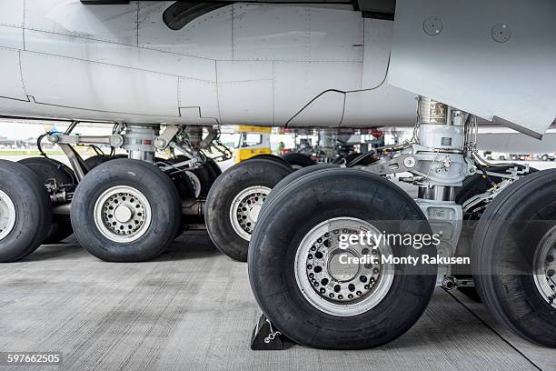 view of a380 aircraft landing gear and wheels - landing gear stock-fotos und bilder