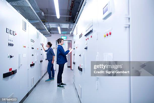 Electrical Switchgear Room Photos and Premium High Res Pictures - Getty ...