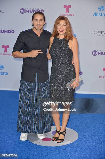 Jonathan Islas and Guest arrives at Telemundo's Premios Tu Mundo 'Your World' Awards at American Airlines Arena on August 25, 2016 in Miami, Florida.