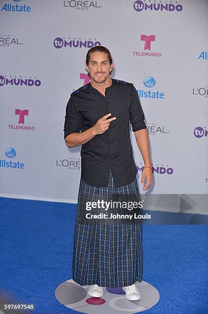 Jonathan Islas arrives at Telemundo's Premios Tu Mundo 'Your World' Awards at American Airlines Arena on August 25, 2016 in Miami, Florida.