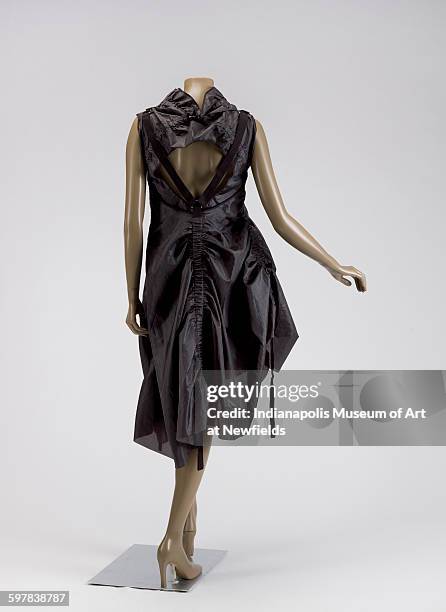 Dress by Japanese artist Junya Watanabe, 2003. Deaccessioned Textiles Fund.