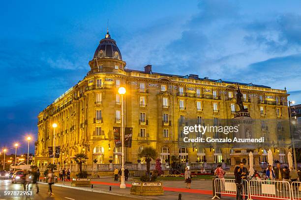 maria cristina hotel in san sebastian. - san sebastian stock pictures, royalty-free photos & images