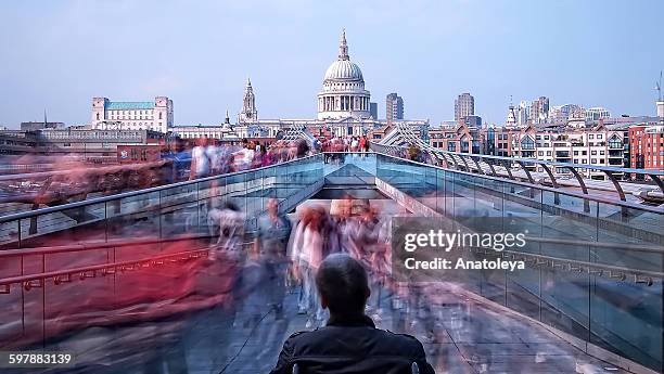millennium bridge in the afternoon - anatoleya stock pictures, royalty-free photos & images