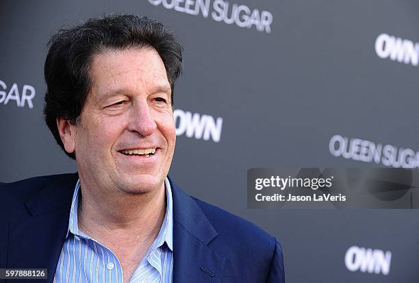 Peter Roth Producer Warner Brothers Television Peter Roth Photos and Premium High Res ...