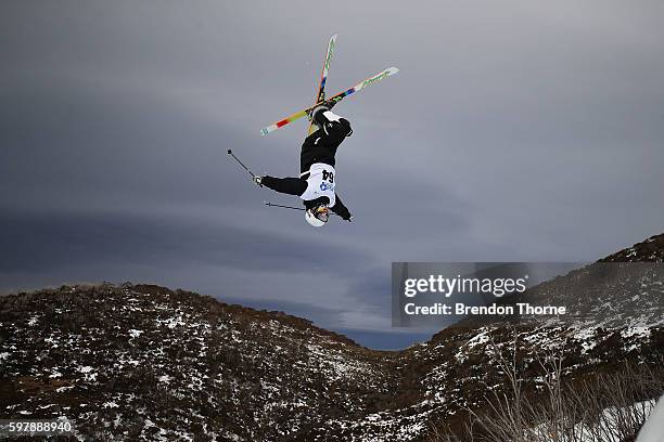 Tom Matsumoto of Australia competes during the Subaru Australian Mogul Championships on August 30, 2016 in Perisher, Australia.