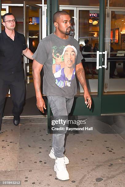 Singer Kanye West is spotted in the Upper East Sid on August 29, 2016 in New York City.