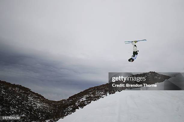 Taylah-Paige O'Neill of Australia competes during the Subaru Australian Mogul Championships on August 30, 2016 in Perisher, Australia.