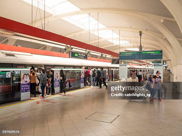 mass rapid transit (mrt) of singapore - subway station stock pictures, royalty-free photos & images