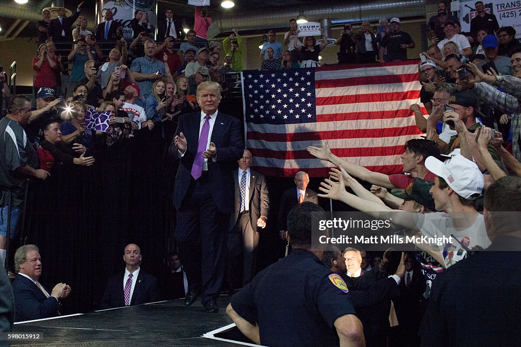 Donald Trump Campaigns In Washington State