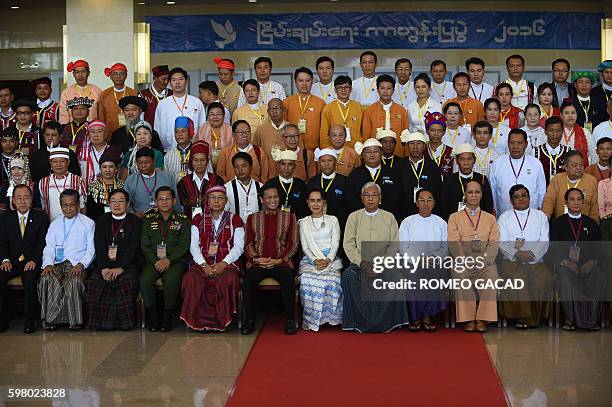 Myanmar State Counsellor Aung San Suu Kyi with President Htin Kyaw , UN Secretary General Ban Ki-Moon and Myanmar military chief Senior General Min...