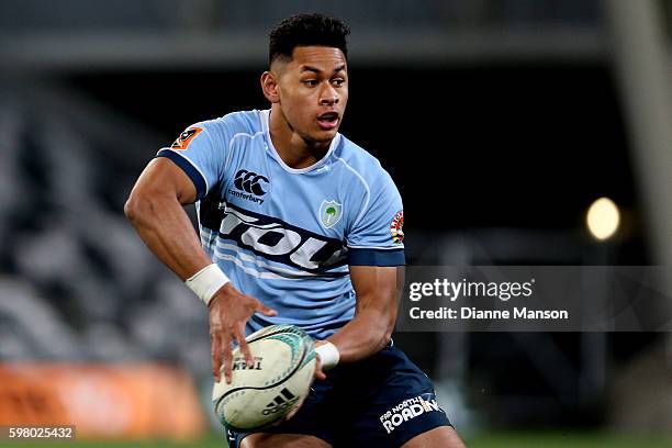 Solomon Alaimalo of Northland looks to pass the ball during the round three Mitre 10 Cup match between Otago and Northland at Forsyth Barr Stadium on...