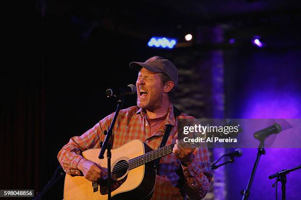 Robbie Fulks performs during the "Skull Juice Live" comedy summit at City Winery on August 30, 2016 in New York City.