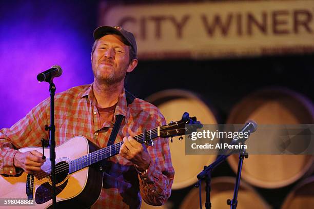 Robbie Fulks performs during the "Skull Juice Live" comedy summit at City Winery on August 30, 2016 in New York City.