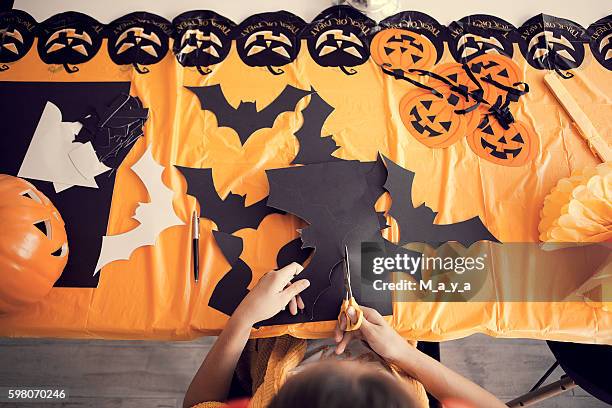 decoración para halloween - halloween decoration fotografías e imágenes de stock