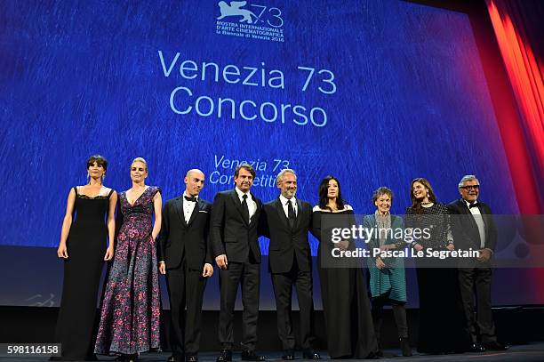 Jury Members Gemma Arterton, Nina Hoss, Joshua Oppenheimer, Lorenzo Vigas, president of the jury Sam Mendes, jury members Zhao Wei, Laurie Anderson,...