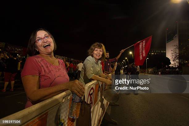 Pro Formal President Dilma Protestor gather at the Esplanada dos Ministerios in Brasilia, on 31 August 2016 after the Impeachment. At the end of the...