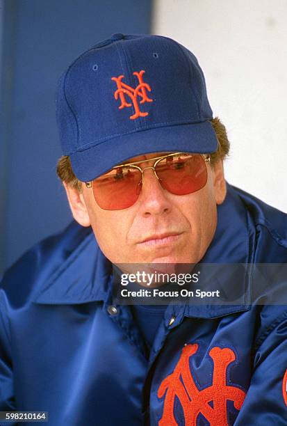 Manager Jeff Torborg of the New York Mets looks on from the dugout during an Major League Baseball game circa 1992 at Shea Stadium in the Queens...